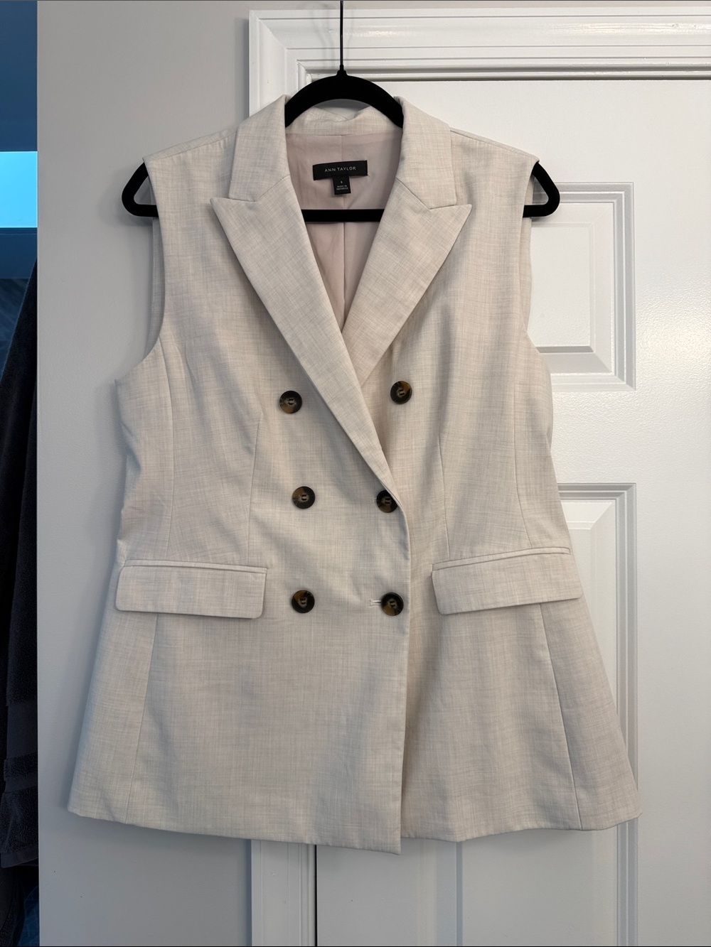 Ann Taylor Double-Breasted Sleeveless Blazer Vest in Light Cream